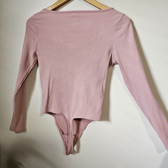 EUC PINK VICTORIA'S SECRET PINK RIBBED STRETCH LONGSLEEVES BODYSUIT M - Picture 3 of 12